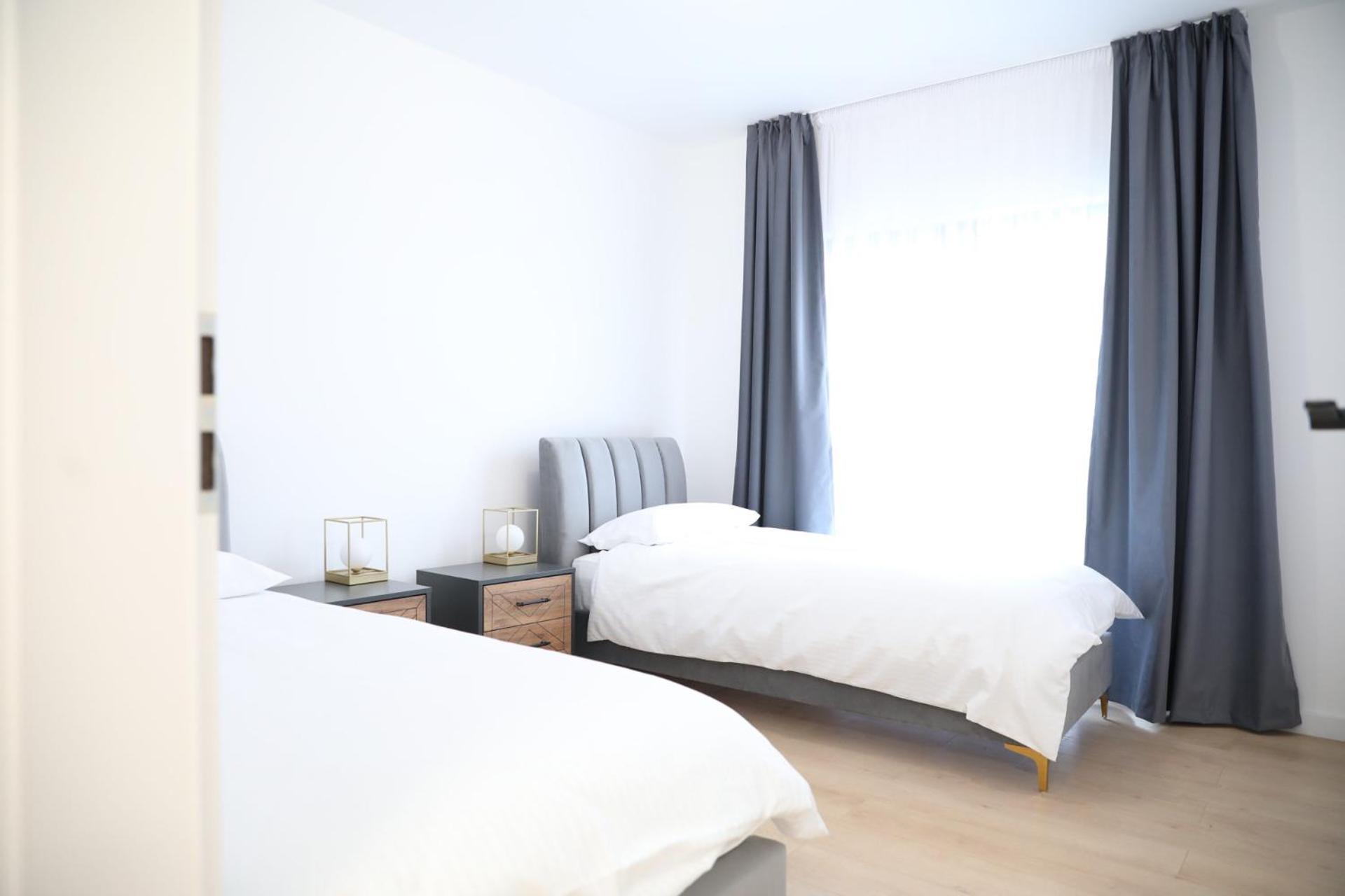 Exit Aparthotel Floresti  Luaran gambar
